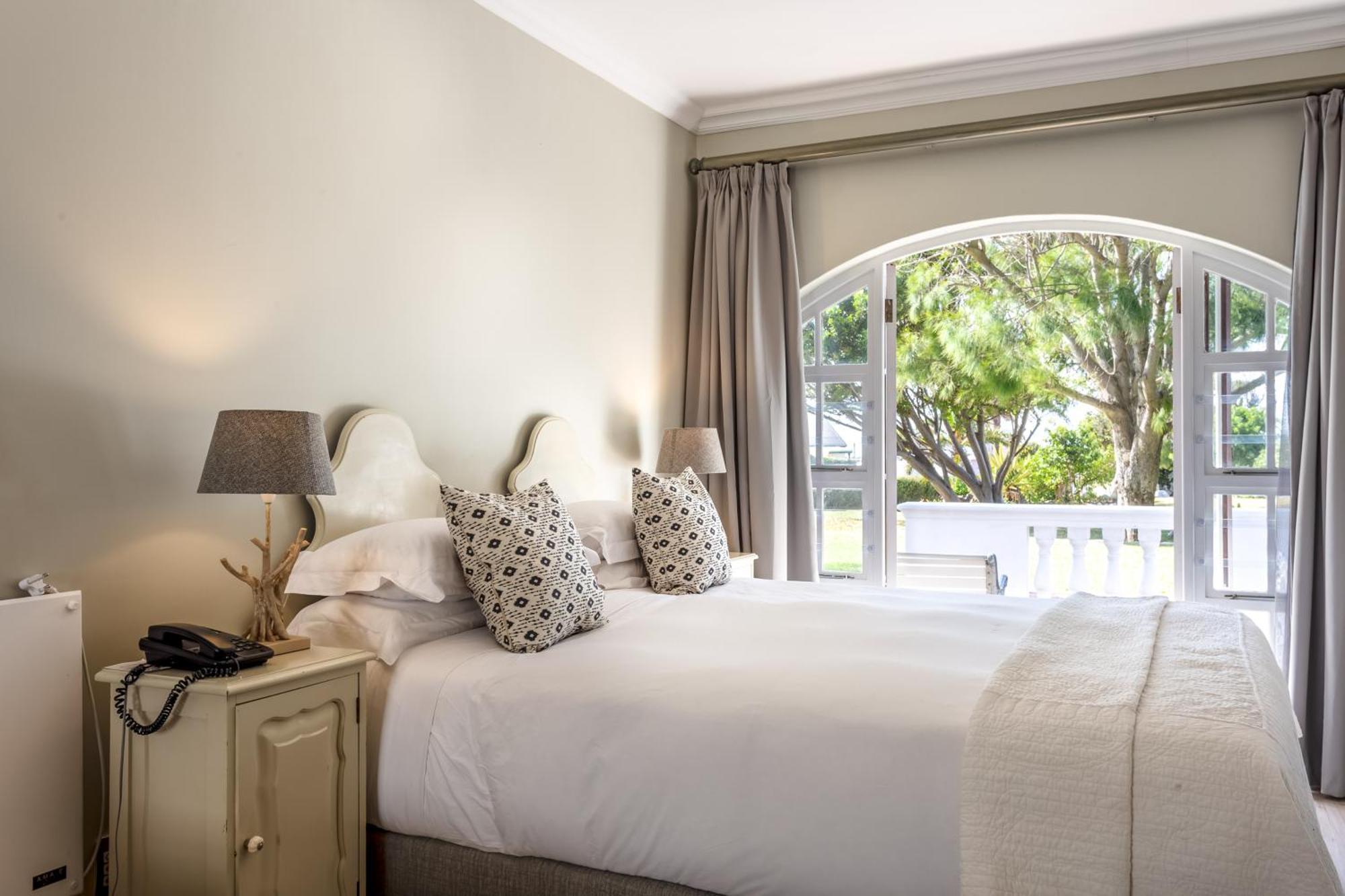Whale Rock Luxury Lodge Hermanus Szoba fotó