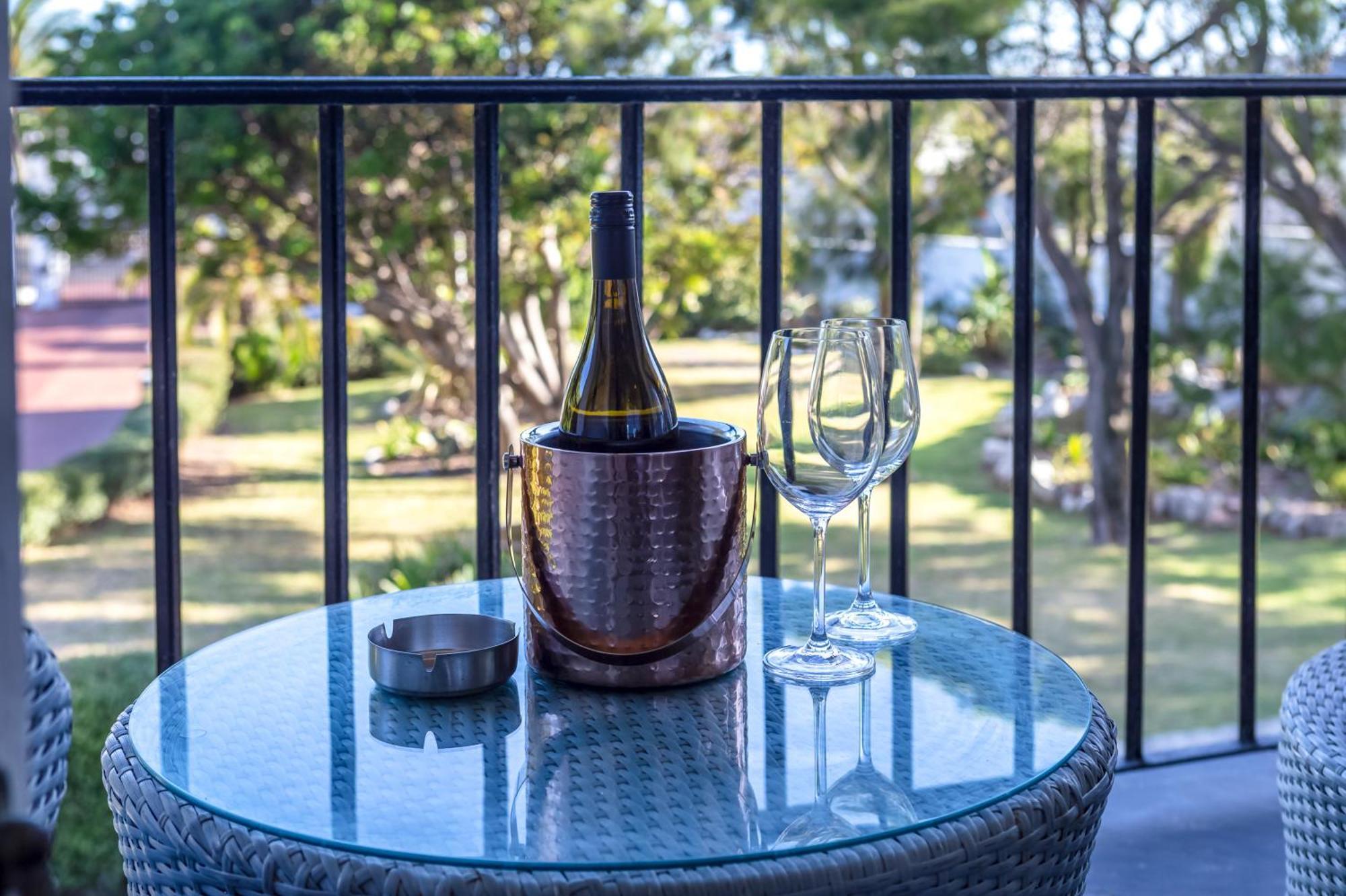 Whale Rock Luxury Lodge Hermanus Szoba fotó